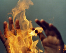пожар, огонь, руки