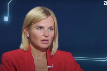 У наших людей є недовіра до фінансових інститутів, тому як ми досить багато вже пережили всіх пірамід, - Бондаренко