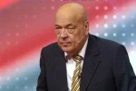 Скачок доллара, подробности «инсульта» у Москаля и исчезновение банкоматов – главное за ночь