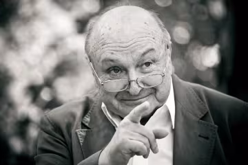 З Михайлом Жванецьким пора прощатися: «скасував усі концерти»