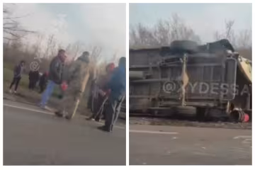 Автобус перевернулся на одесской трассе: первые кадры ЧП и что известно