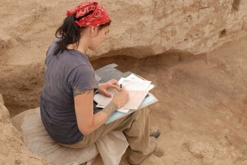 археологи, ученые, раскопки