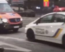 Трагическое ДТП в Киеве попало на видео: переходил не в том месте