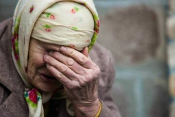 Пожалуйста, помогите: украинские ветераны труда умирают от голода, это видео должен увидеть каждый чиновник