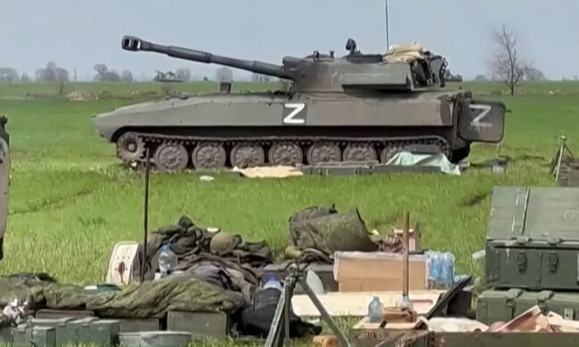 российские военные, танк, оккупанты