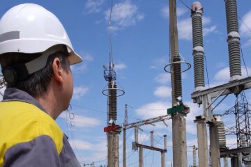 Графіки відключення світла у Київській області на 25 лютого