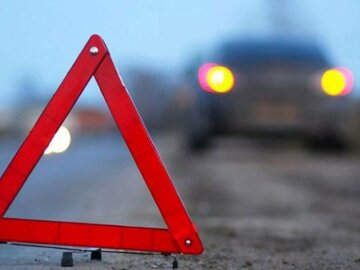 Жуткое ДТП на Прикарпатье: BMW врезался в электроопору (фото)