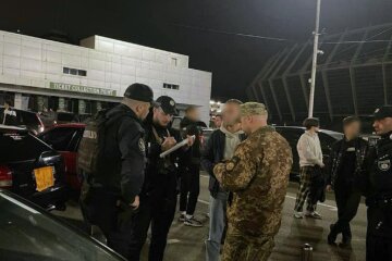 Раздача повесток вышла на новый уровень: "Для тех, кто и дальше не осознает…"