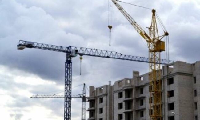 “Виграє той, хто домовиться”. Експерт розповів, чим загрожує припинення ліцензування будкомпаній