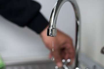 Стало відомо, кому в Дніпрі відключать воду надовго: список адрес