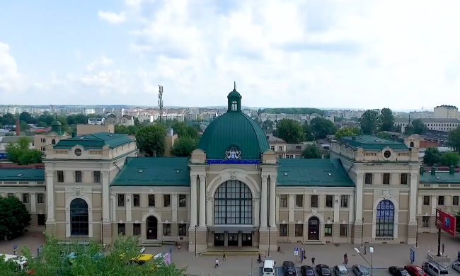 Новий графік руху поїздів в Івано-Франківській області