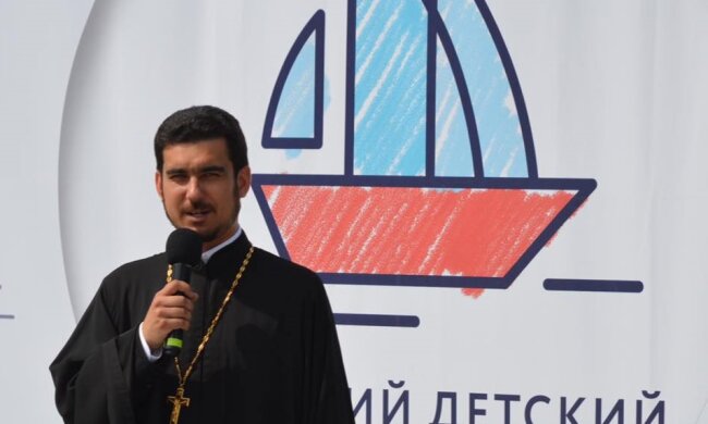 Священник УПЦ расскажет об опыте основания детского хосписа в новом выпуске «Вера в большом городе»