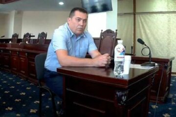 Суддя Подільського районного суду міста Києва Юрій Зубець приховав злочини проти Майдану
