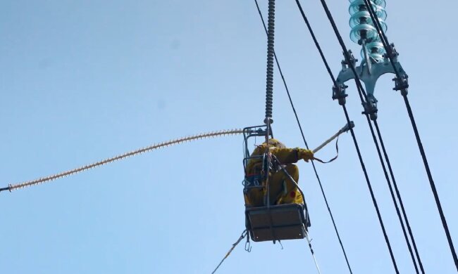 Графіки відключення світла у Чернігові на 10 квітня