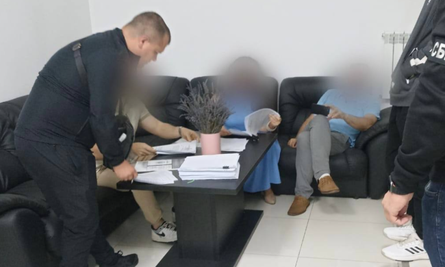 Схема наживы на военных: директор предприятия завладела миллионами