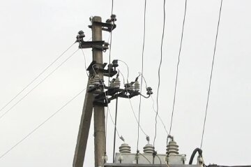 Графіки відключення світла у Полтавській області на 28 квітня