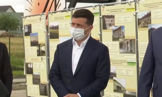 Зеленський розповів, що чекає на школярів з 1 вересня: "Ми не готові..."