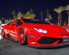 2017Auto___Lamborghini_Red_supercar_Lamborghini_Huracan_114582_29