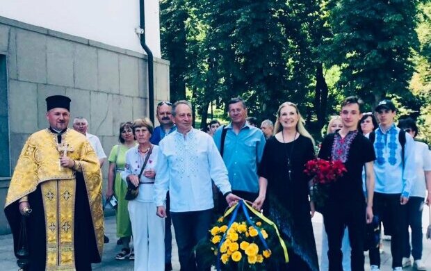 Фонд родственников Шевченко наградил лауреатов Международной премии: Николая Томенко, «Тельнюк: Сестры» и Николая Лихошву