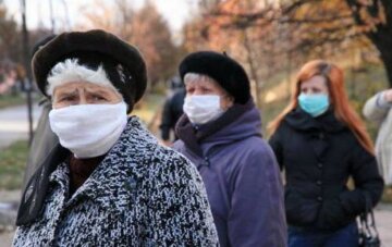 "Будем продавать бабушкины кольца": украинцам озвучили тревожный прогноз на ближайшие месяцы