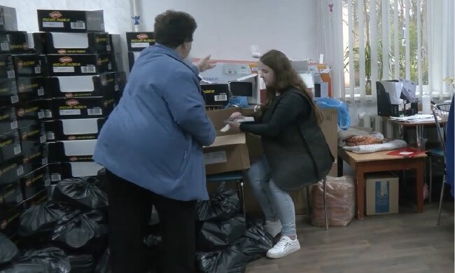 Безкоштовні продукти для ВПО у Дніпрі