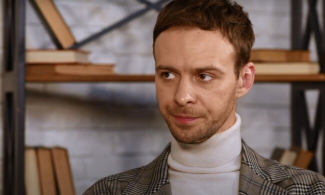 Кадри з Максом Барських на ношах облетіли мережу, що відомо про його стан: "Термінова госпіталізація..."