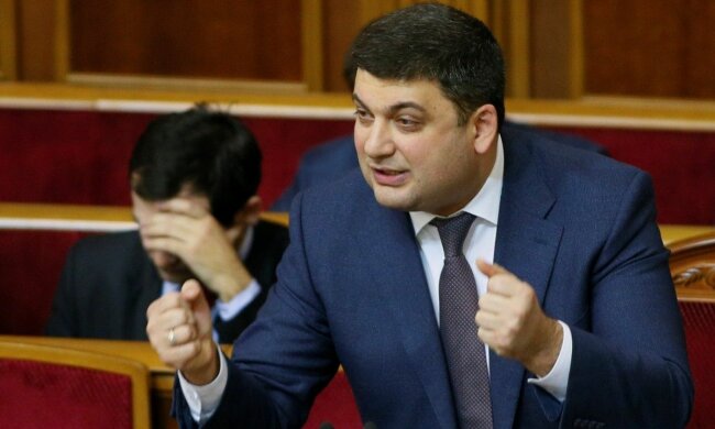 Гройсман загоняет украинцев в новые долги: как провернут монетизацию субсидий к выборам