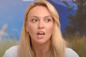 Оля Полякова