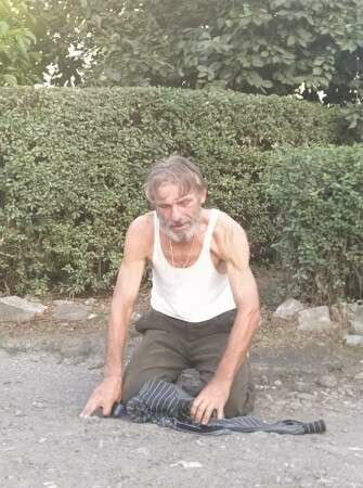В Днепре мужчина набросился на детей с ножом, кадры