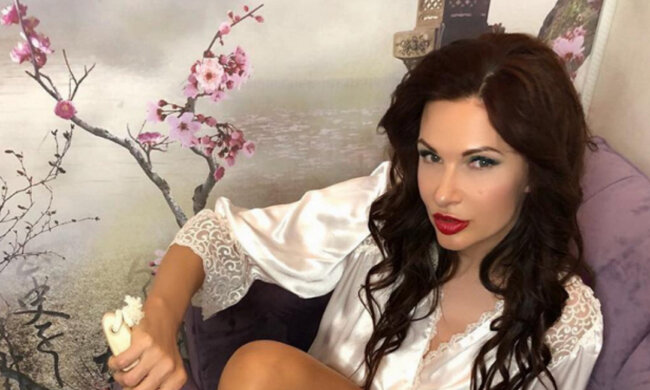 эвелина бледанс