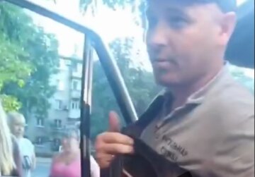 Водій ритуальних послуг прославився після крадіжки в Одесі, відео ганьби: "забрав у небіжчика"