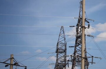 Графики отключения света в Запорожье на 30 и 31 июля