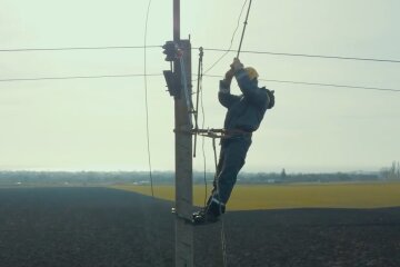 Графіки відключення світла у Чернігові на 12 березня