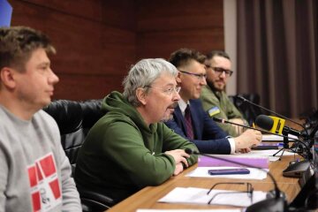 В Полтаве больше не будет российских памятников: 4 февраля в городе прошло совещание