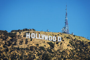 hollywood-sign