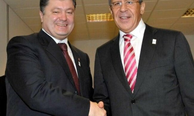 «20-кратное обогащение во время войны, виллы в Испании и антирейтинг 75%» – эксперт назвал антидостижения Порошенко к его юбилею