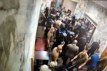 5b4dd1349b14c600916410