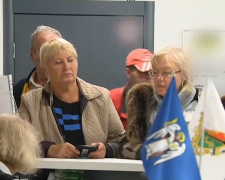 Грошова допомога для пенсіонерів у Дніпрі