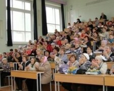 Российским пенсионерам устроили праздник в морге