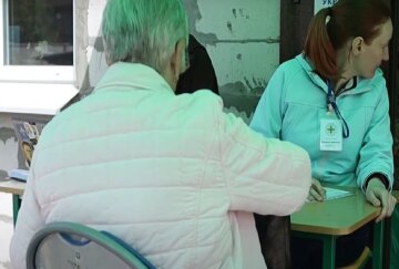 Гуманитарная помощь для пенсионеров в Харьковской области