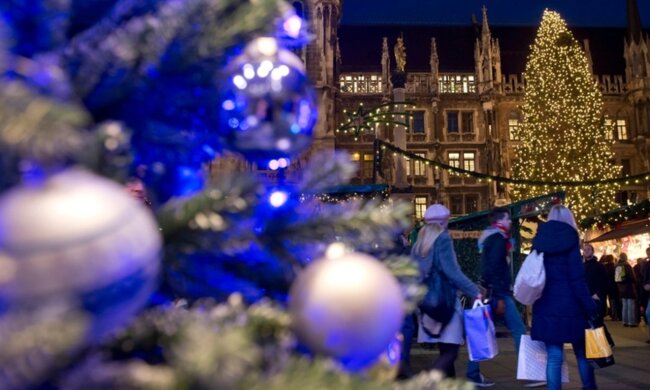 Вихідні у грудні: скільки українці відпочинуть і коли доведеться відпрацювати