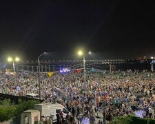 У МОЗ забили на сполох через святкування Дня міста в Дніпрі: "Тисячі людей..."