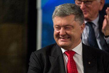 ЗМІ: Порошенко купує держоблігації для власного збагачення за донати українців в його благодійний фонд