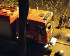 Мощный пожар в многоэтажке напугал харьковчан, кадры с места ЧП: "услышали взрыв"