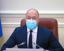 Карантин продовжено в Україні: у Кабміні повідомили нові терміни дії обмежень