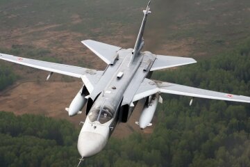 Пограничники заметили российский Су-24 над аннексированным Крымом