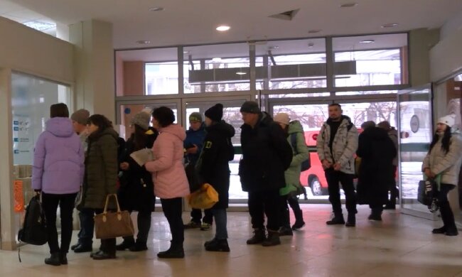 Бесплатные продукты для ВПЛ и пенсионеров в Днепропетровской области