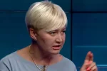 Ніцой придумала, як вибити "совок" з голів українців: "беріть в руки віник, лопату і..."