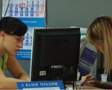 Заборонено пліткувати і писати коментарі в мережі: для кого в Україні змінили правила етичного кодексу