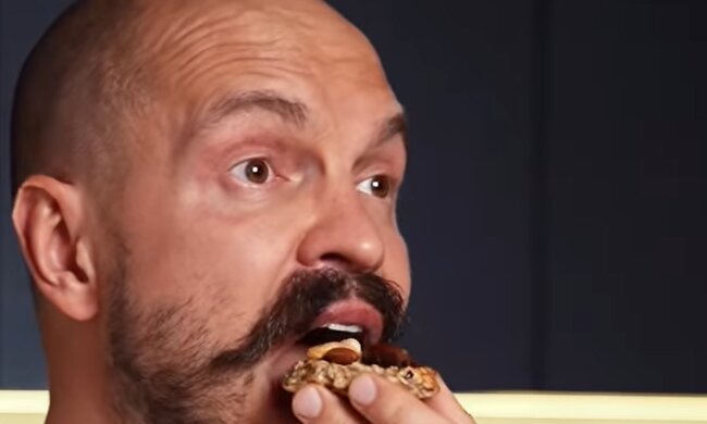 Ярославський із "Мастер Шеф" дав простий рецепт суперкорисного десерту: "Їсти можна навіть з..."